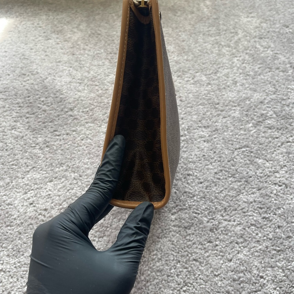 Vintage Celine pouch/wristlet/clutch - Picture 2 of 7